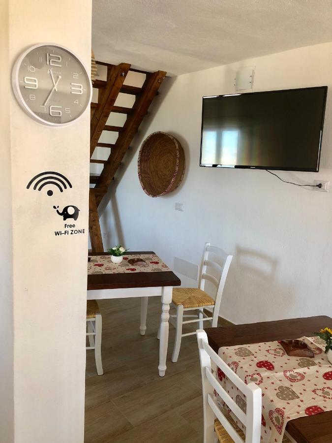 Serraenna Bedrooms Baunei Esterno foto